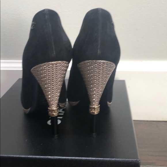 Chanel shoes - Picture 4 of 8